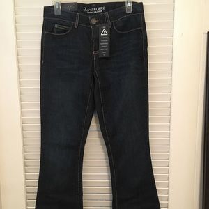 Tommy Hilfiger Spirit Flare Mid Rise size 2R